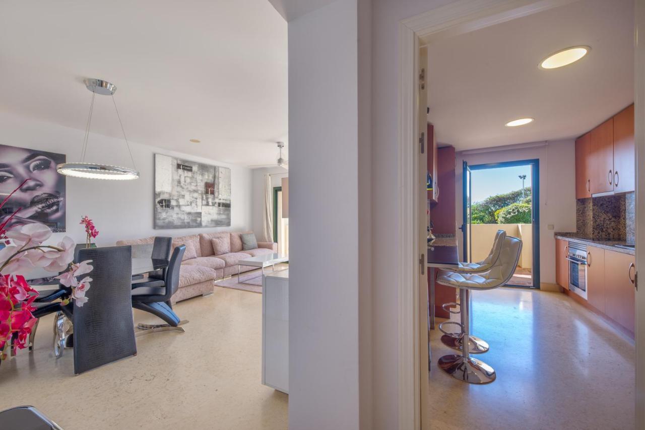 Capanes Del Golf Luxury Apartment Benahavís Exterior foto